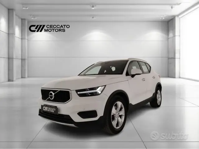 Volvo XC40 (2017-->)