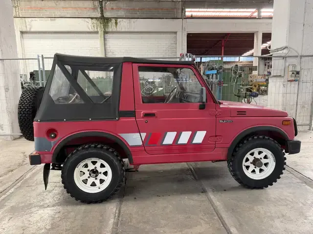 Suzuki SJ 410
