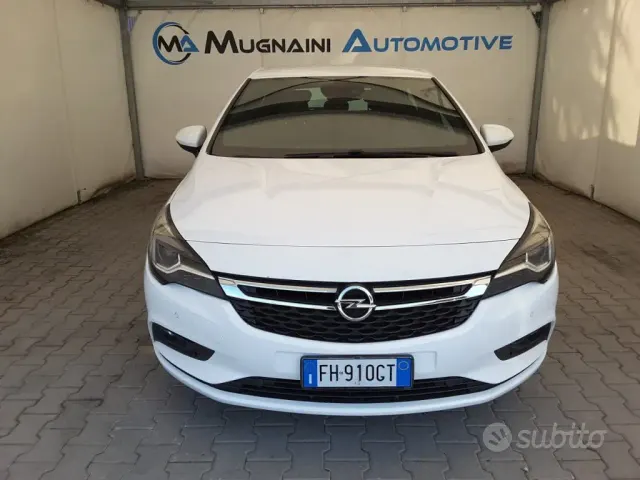 Opel Astra 5ª serie