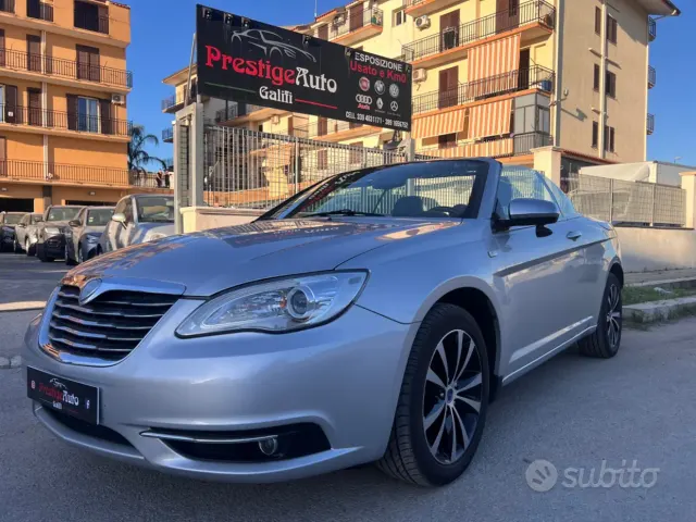 Lancia Flavia (2012-2014)