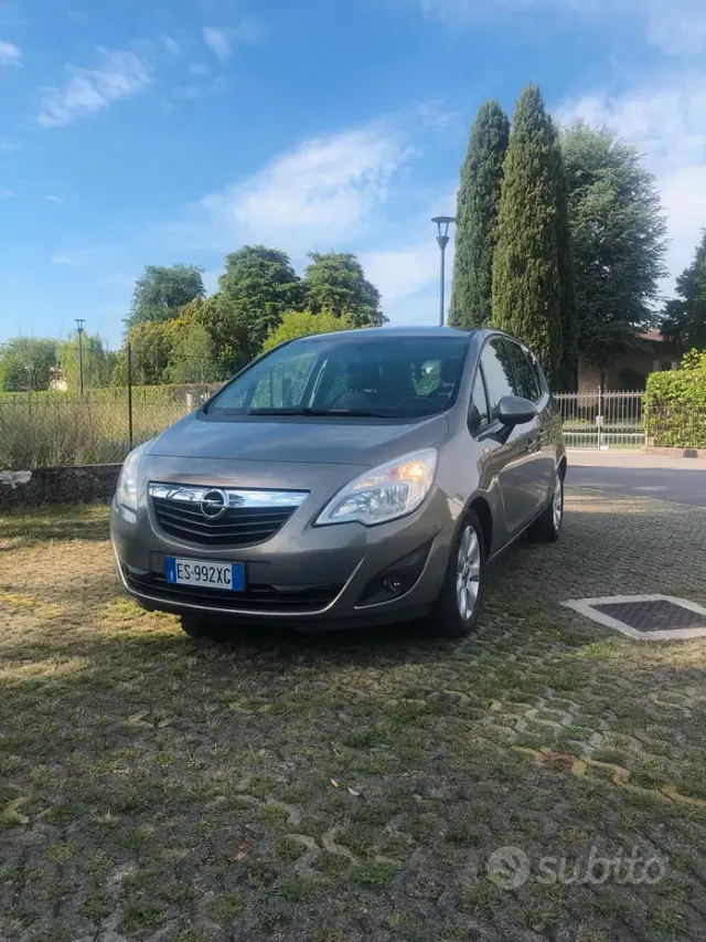 Opel Meriva 2ª serie