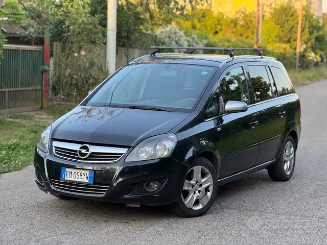 Opel Zafira 2ª serie