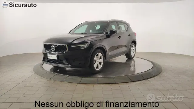 Volvo XC40 (2017-->)