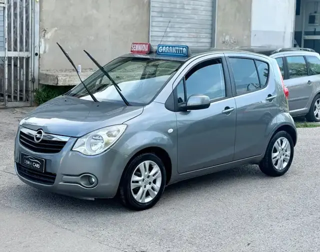 Opel Agila