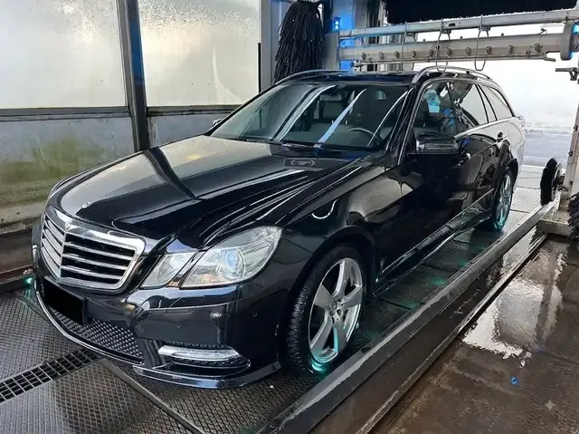 Mercedes-Benz E 250