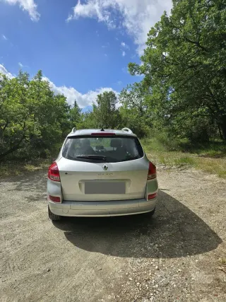 Privato vende Renault Clio SporTour (versione fami