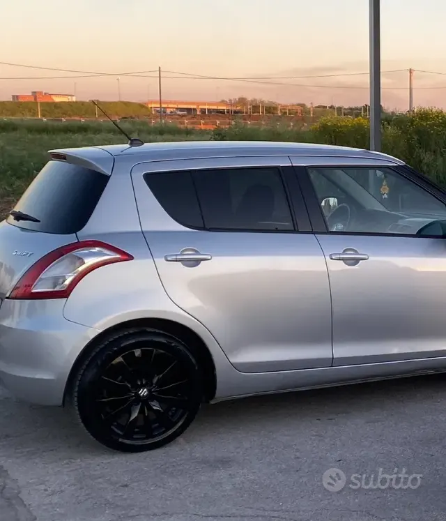 Suzuki Swift (2010-2017)