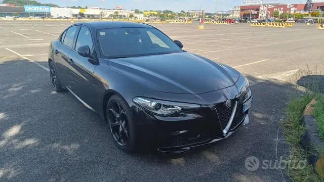 Alfa Romeo Giulia (2016)