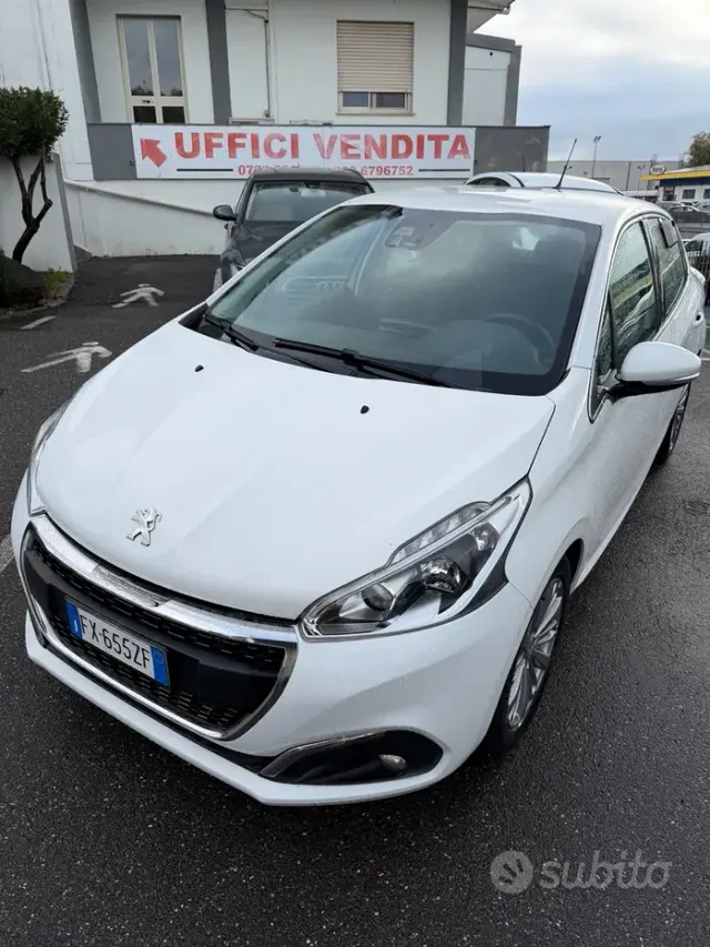 Peugeot 208 1° serie