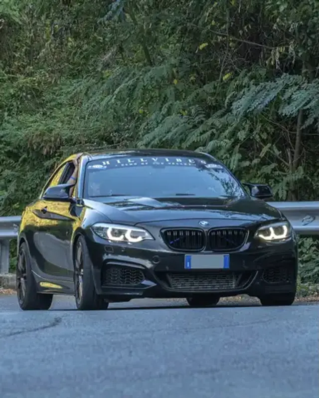 BMW 235