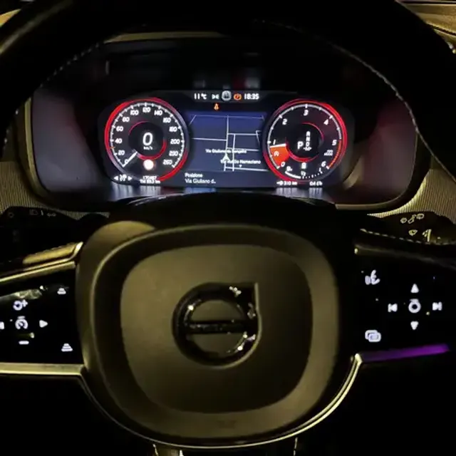 Volvo V90