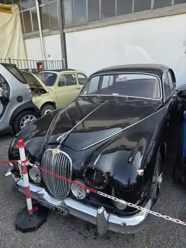 Jaguar MK II