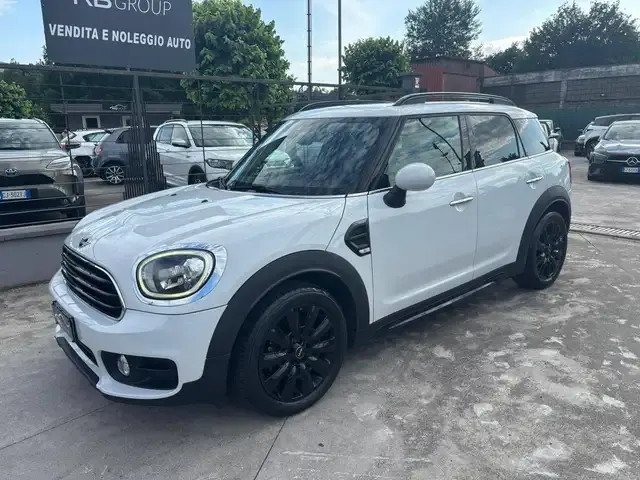 MINI One D Countryman