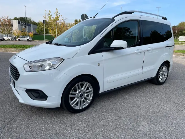 Ford Tourneo Courier 1ªs