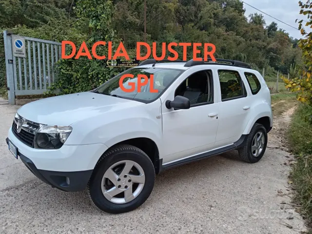 Dacia Duster 1ª serie