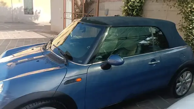 MINI Cooper Cabrio
