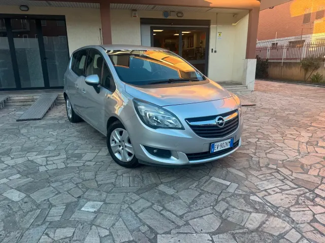 Opel Meriva 2ª serie