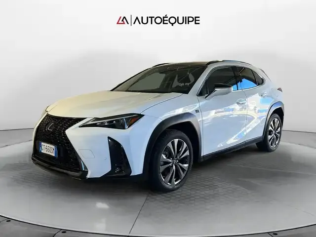 Lexus UX 250h