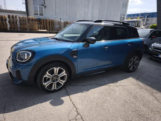 MINI Cooper D Countryman