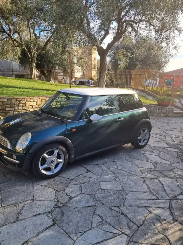 MINI One D