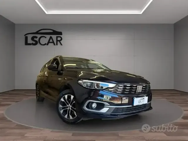 Fiat Tipo (2015-->)