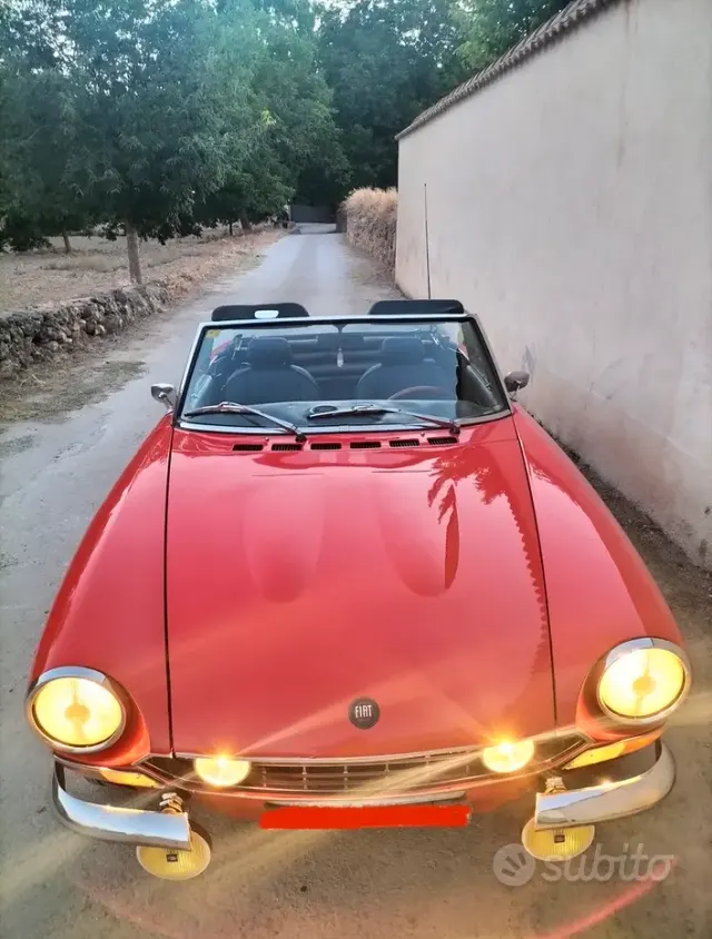 Fiat 124 spider