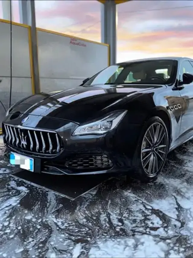 Maserati Quattroporte