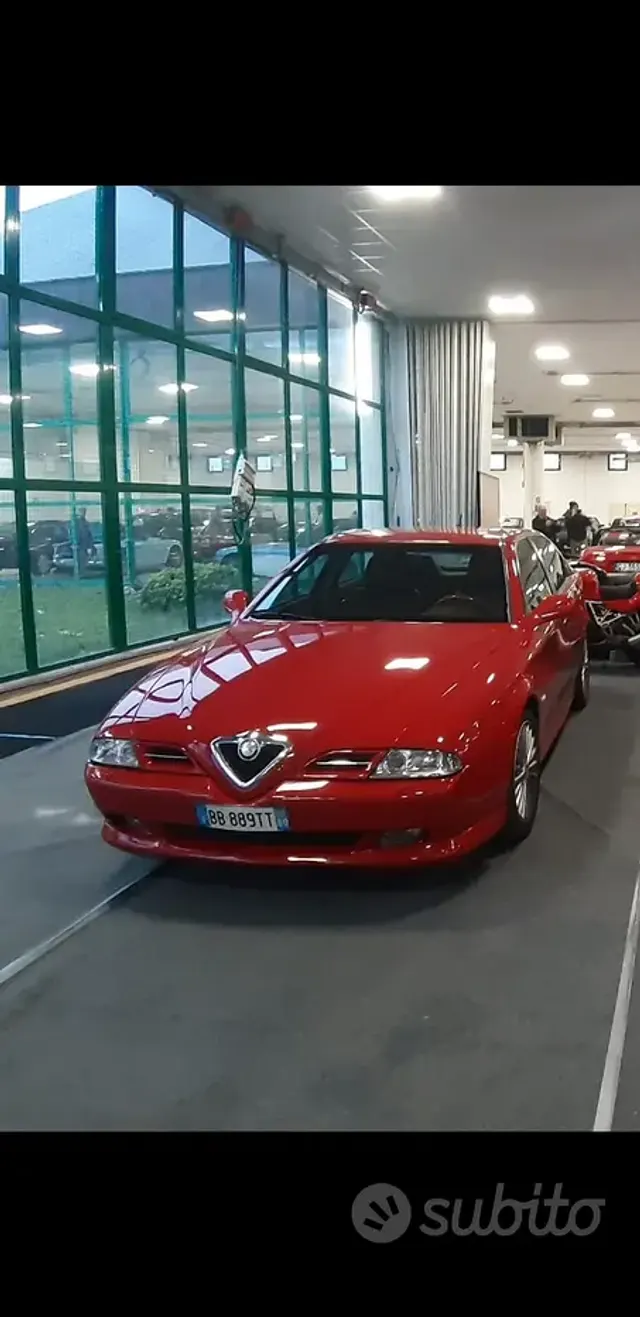 Alfa Romeo 166