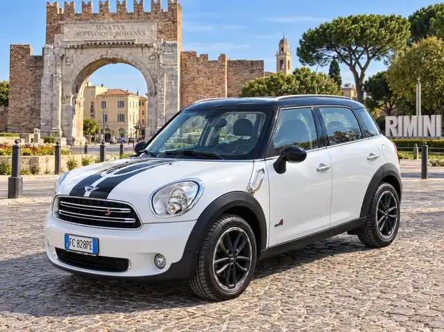 MINI Cooper D Countryman