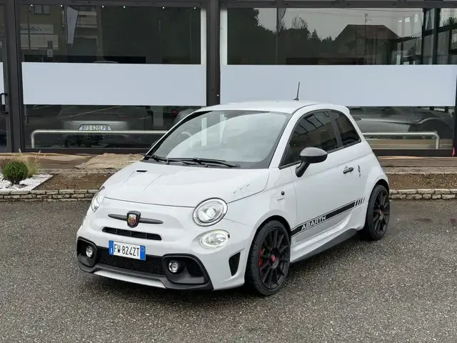 Abarth 595 Competizione