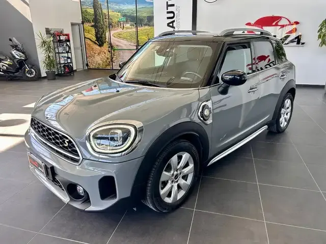MINI Cooper SE Countryman