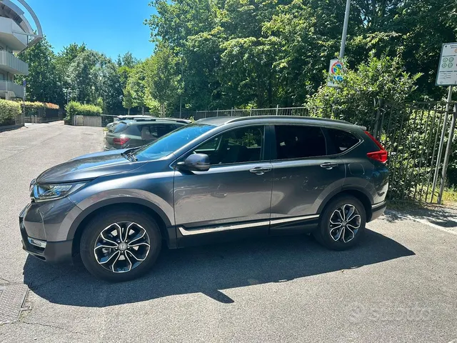 Honda CR-V 5ª serie 18-23
