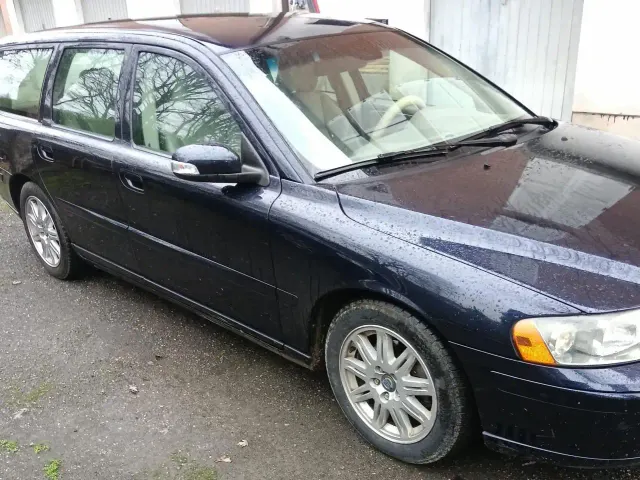 Volvo V70