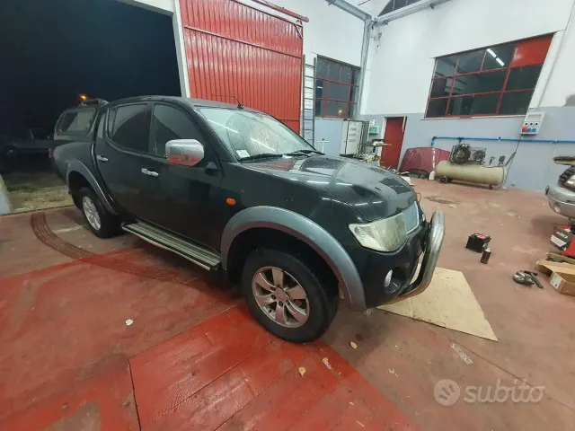 Mitsubishi L200 (2006-2015)