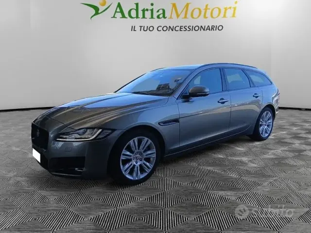 Jaguar XF 2ª serie (X260)