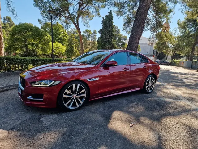 Jaguar XE (X760)