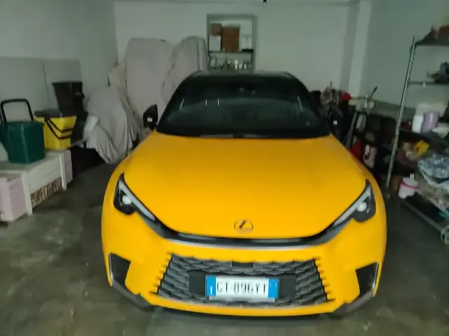 Lexus LBX