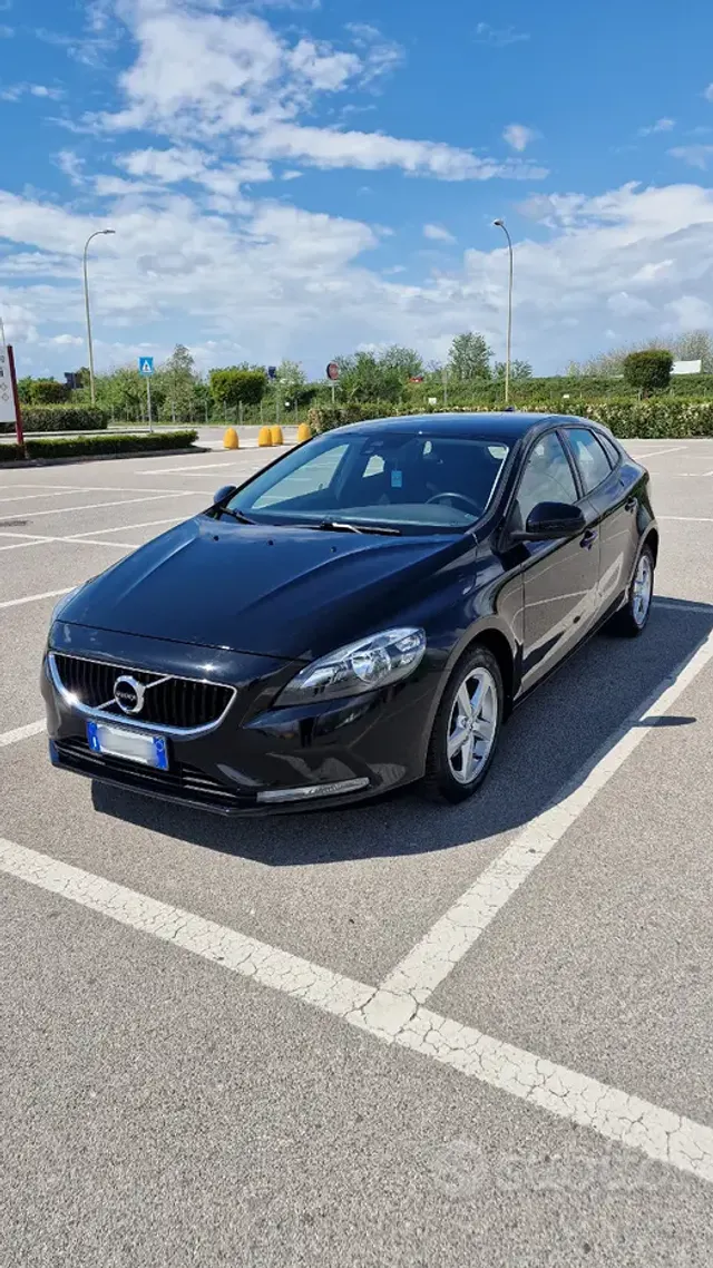 Volvo V40 (2012-2020)