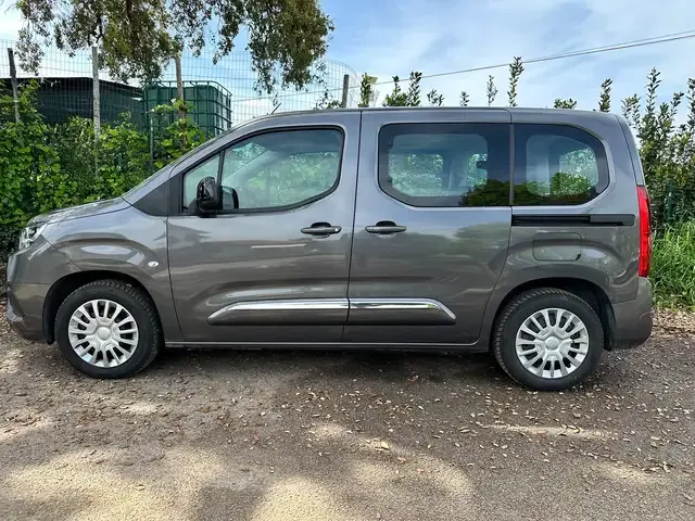 Toyota Proace City