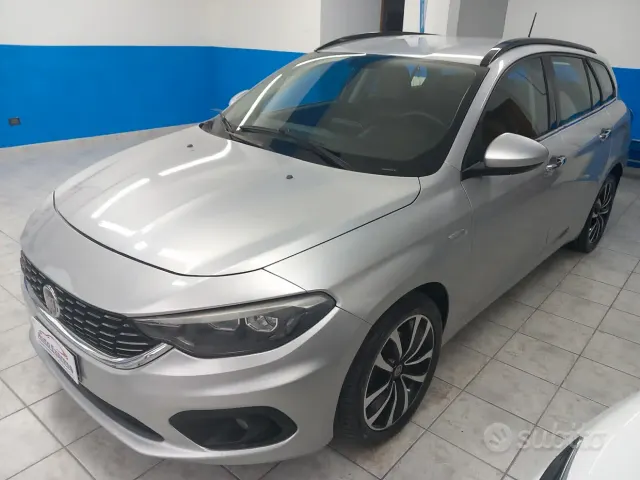 Fiat Tipo (2015-->)
