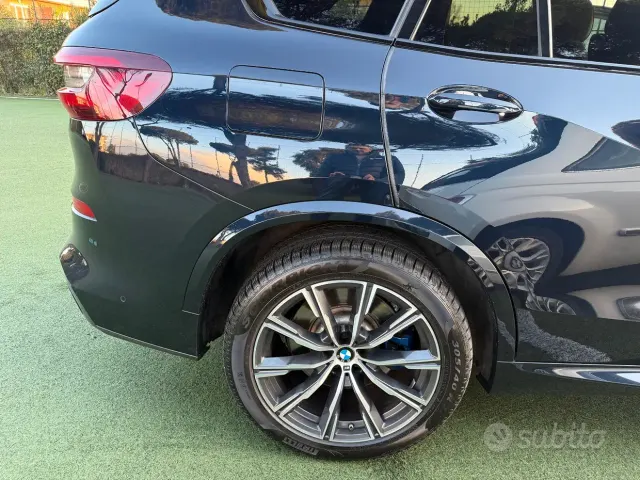 BMW X5 (G05/F95)