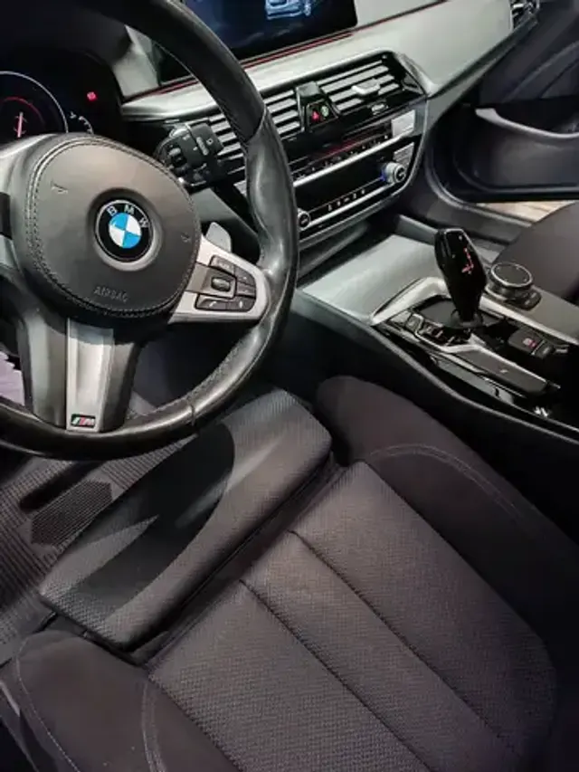 BMW 518