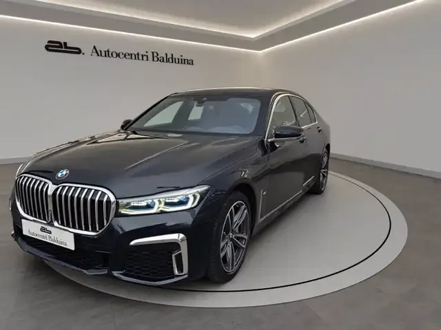 BMW 750