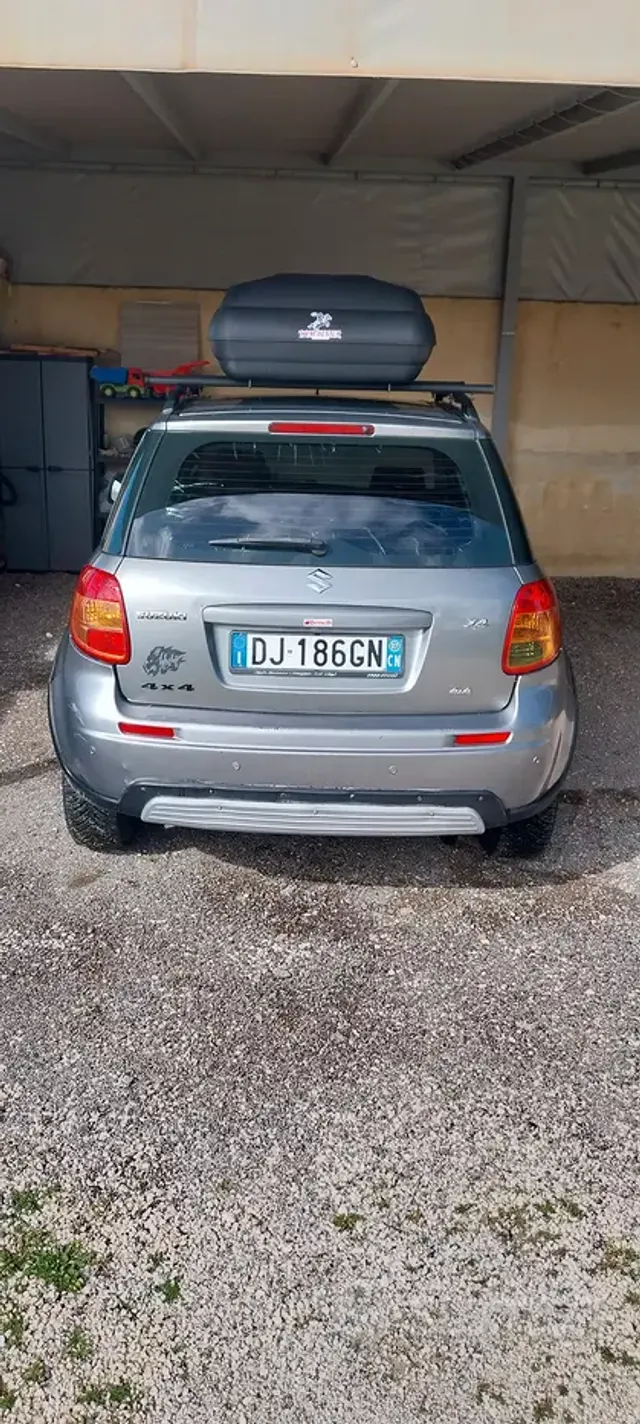 Suzuki SX4