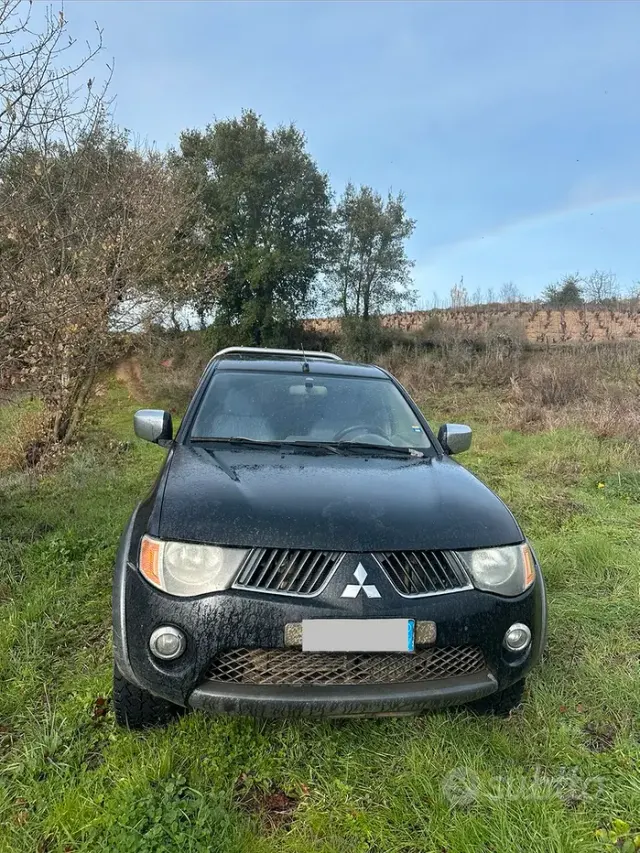 Mitsubishi L200 (2006-2015)