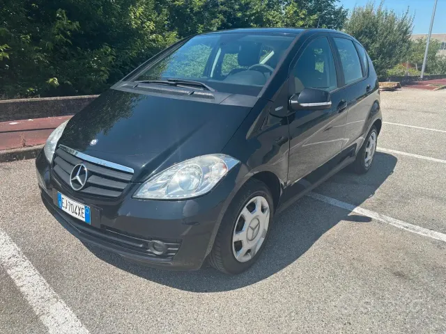 Mercedes-Benz Classe A (W/C169)
