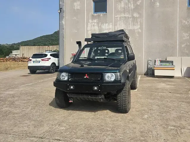 Mitsubishi Pajero