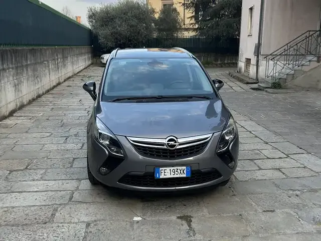 Opel Zafira Tourer