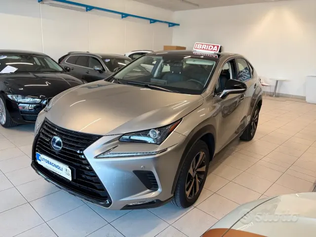 Lexus NX 1ª serie