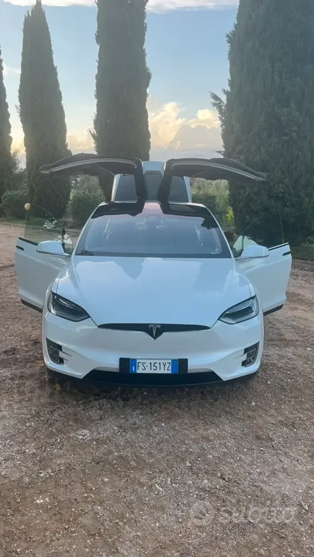 Tesla Model X
